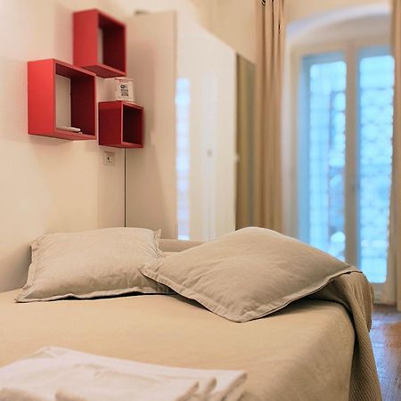 Central Suite Apartment Bari Exteriör bild